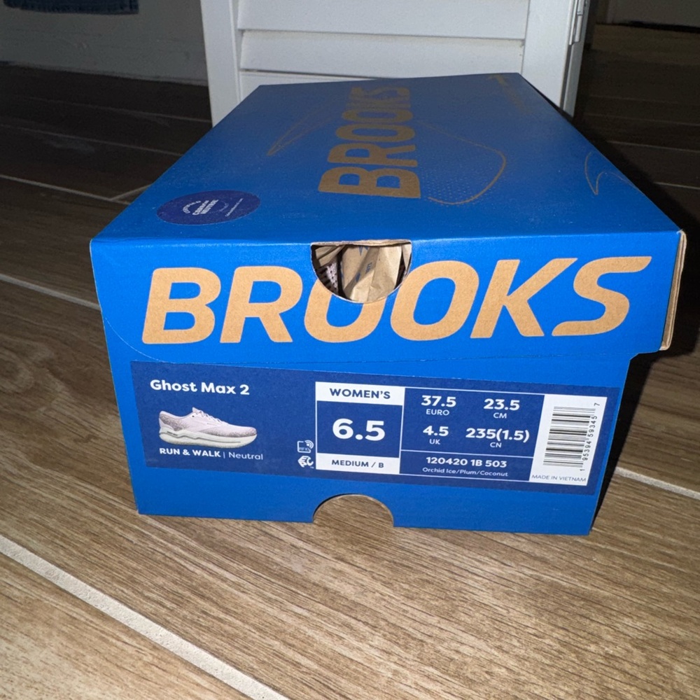 Brooks Ghost Max 2 Women's Shoes - Blue and Gold